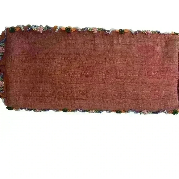 Karma Silk and and Beaded Handbag. Floral Vintage - Picture 2 of 12